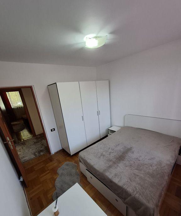 Apartament 3 camere Bdl Constantin Brancoveanu / Huedin /