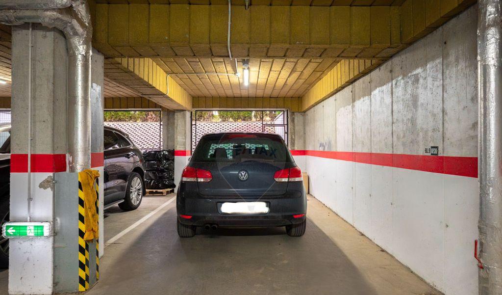 Apartament cu 2 camere 2 bai si parcare subterana in