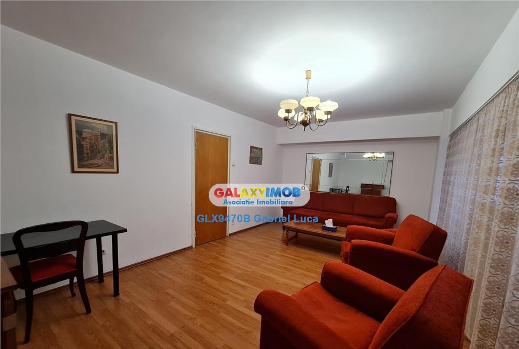 Apartament 69 mp Decomandat Metrou PIata Victoriei