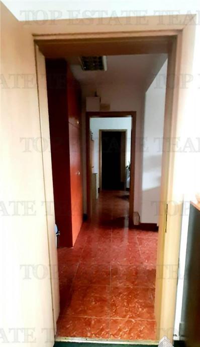 Apartament 4 camere Mosilor balcon vedere spate