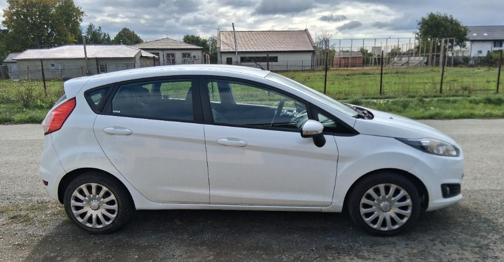 Ford Fiesta 2013 2 999 eur