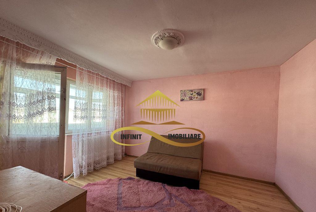 Garsoniera pe str Calugareni/Nord de inchiriat