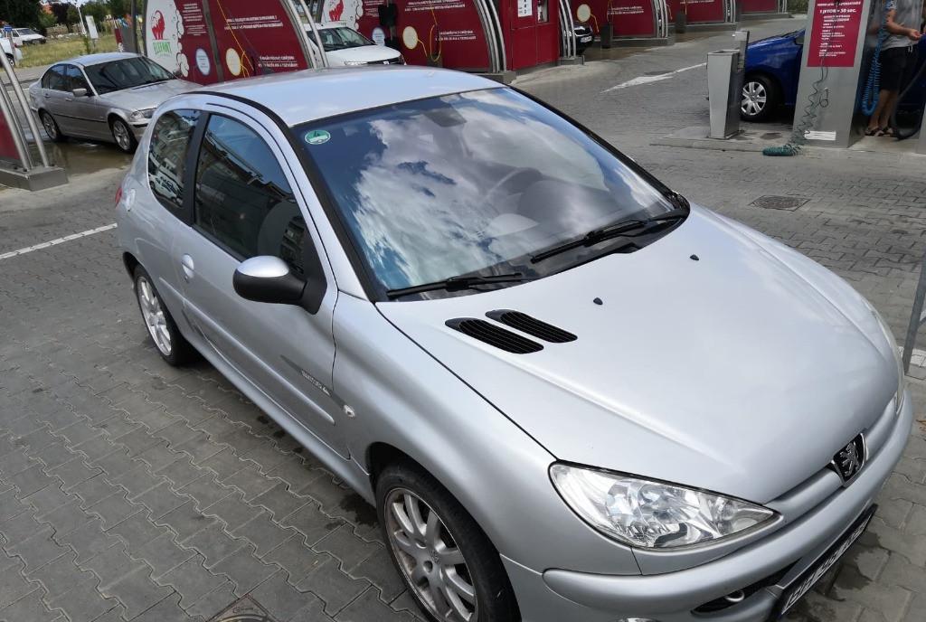 Peugeot 206 1 6 110cp AC functional 5 500 lei