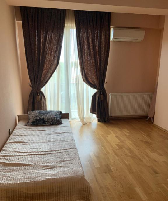 Apartament 4 camere 120 mp zona Central