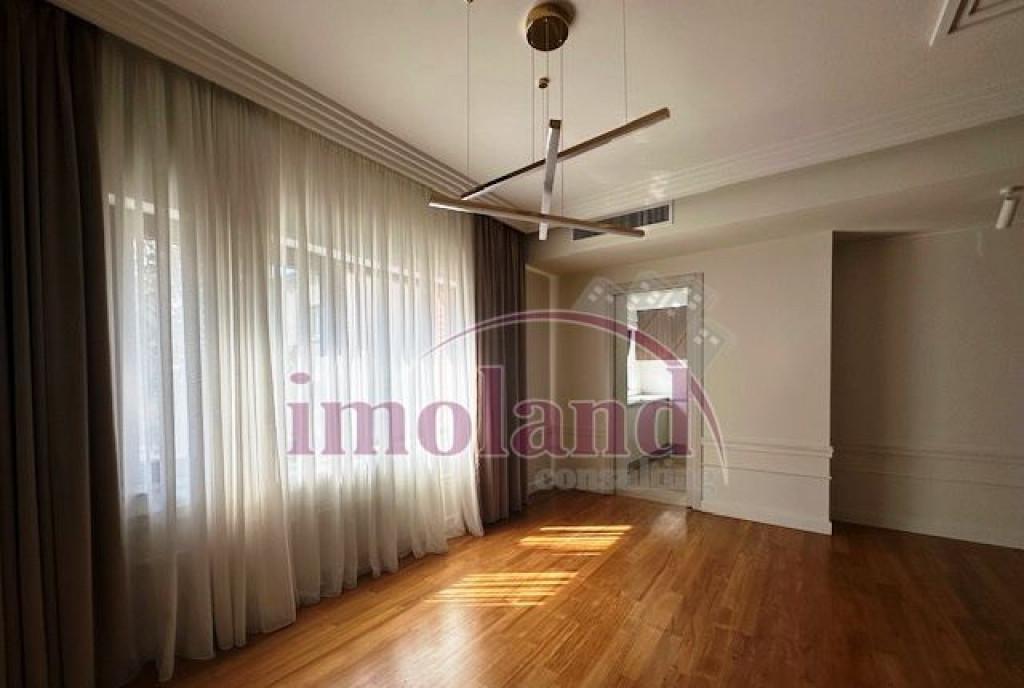 Inchiriere apartament 4 camere Washington Residence
