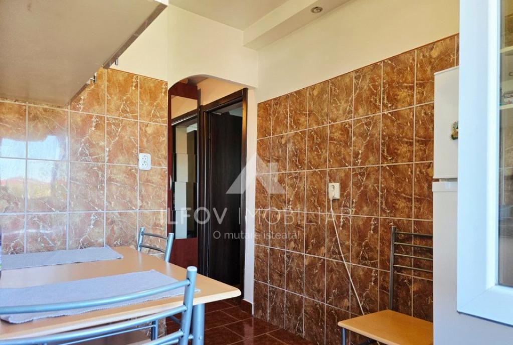 Garsoniera central Otopeni 41 80mp partial mobilata si uti