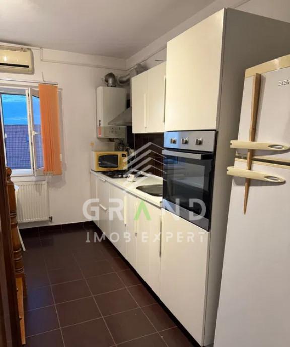 Garsoniera moderna de inchiriat in zona Manastur / Bi