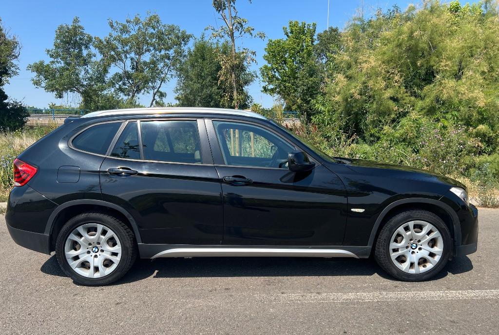 BMW X1 E84 20d xDrive Automata ndash 177 CP 1995 cm sup3 Acoperis Panoramic 9 500 eur