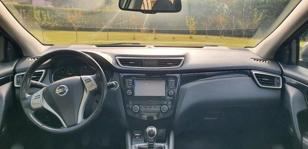 Nissan Qashqai 2016 1 5 11 990 eur