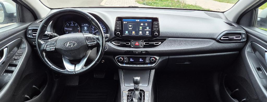 Hyundai i30 Facelift 1 6CRDi Automat 7 1 Viteze Euro 6 Navigatie 116cp Camere 9 750 eur