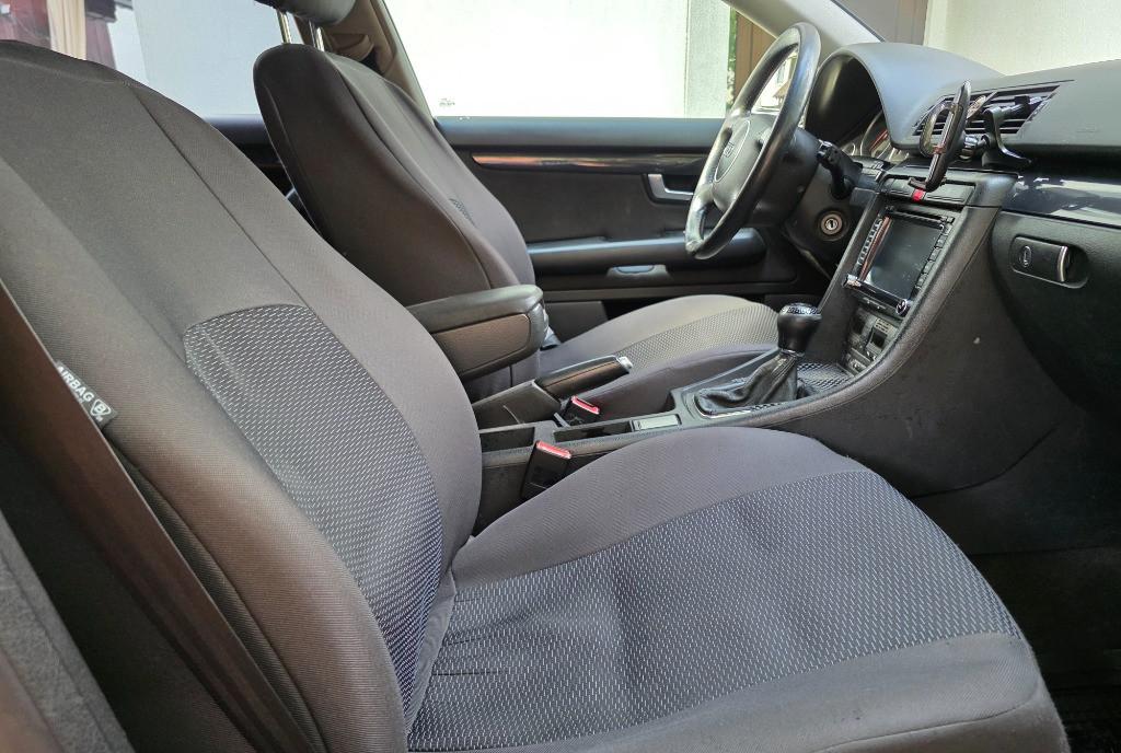 Audi A4 1 9 TDI masina 1 900 eur