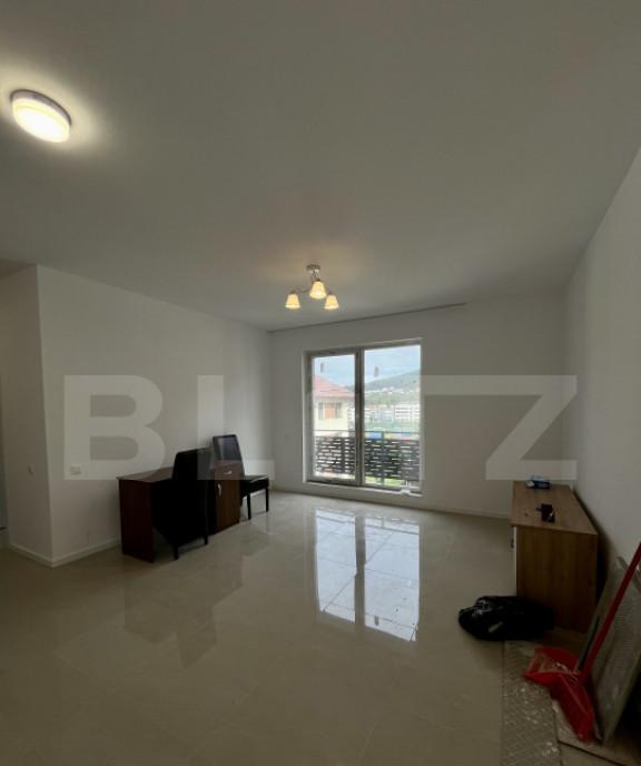 Apartament 3 camere 2 bai parcare prima inchiriere zon
