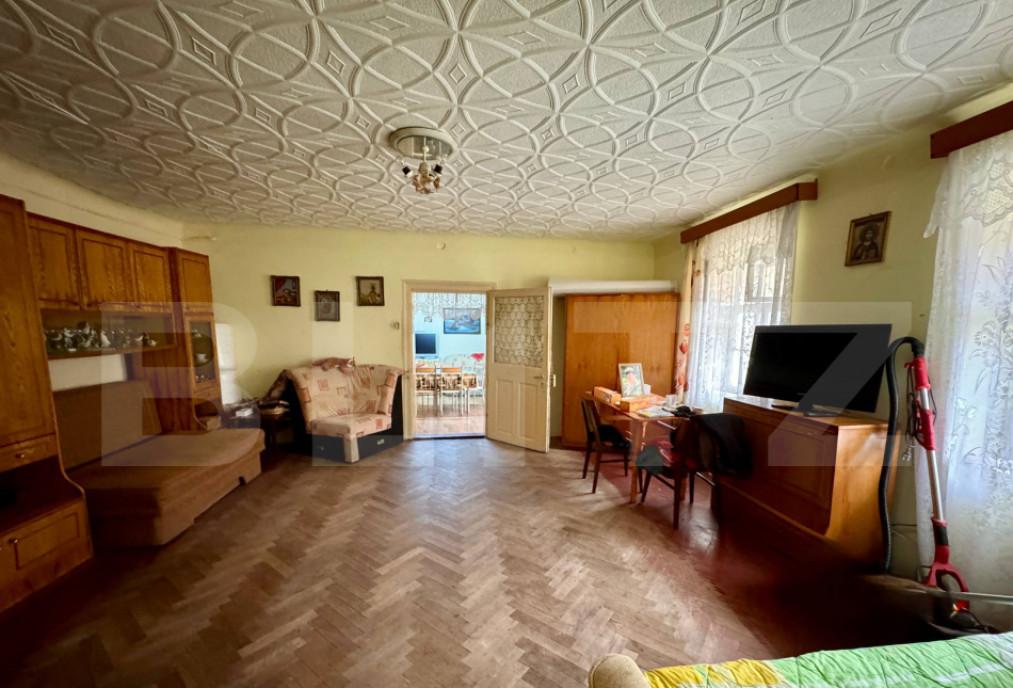 Casa de vanzare 3 camere 86 mp langa piata Cibin