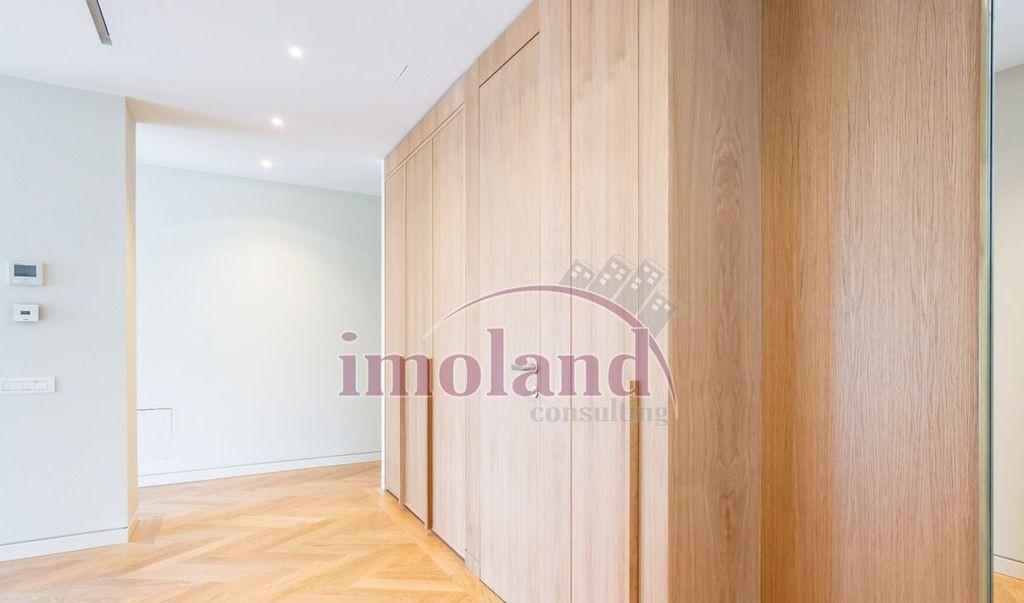 Inchiriere apartament 4 camere imobil nou Dorobanti