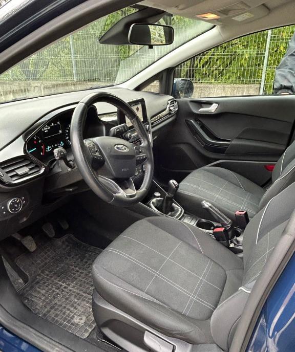 Ford Fiesta 1 1 Trend 7 300 eur