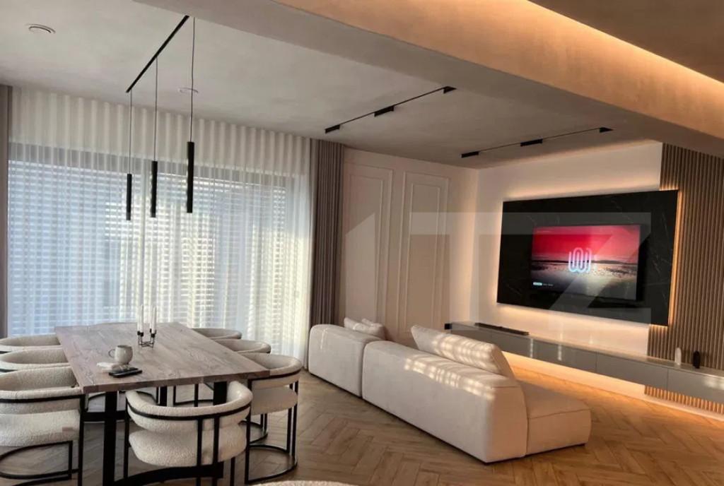 Vila superba 210 mp utili 1000 mp teren Sf Ilie sv