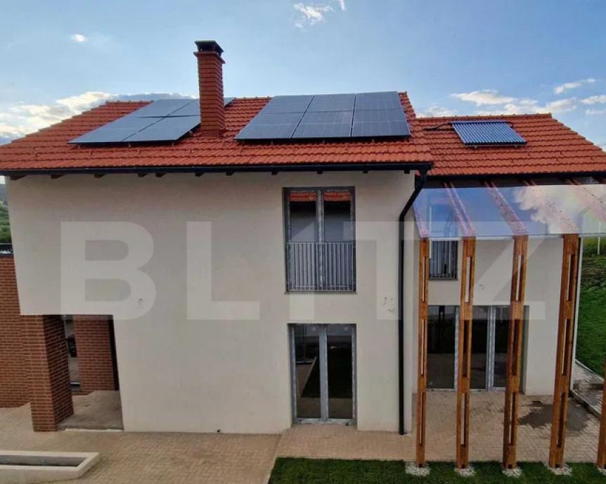 Vila superba 210 mp utili 1000 mp teren Sf Ilie sv