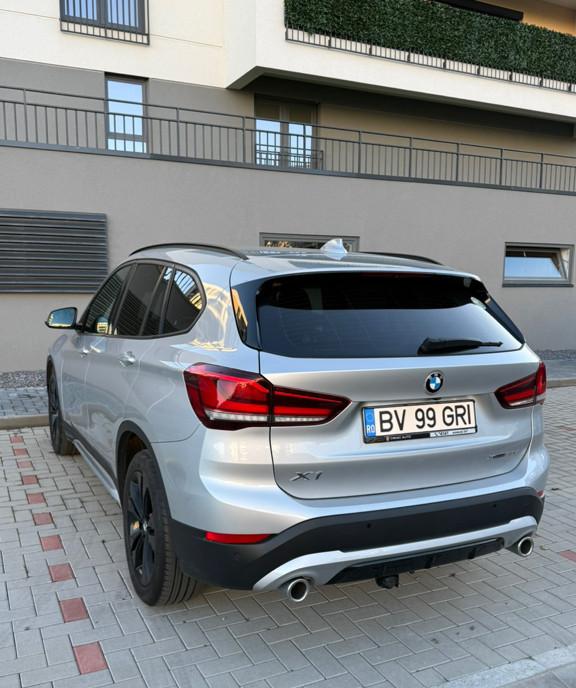 BMW X1 xDrive20d 22 300 eur