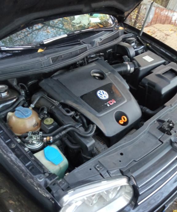 Golf4 6 1 trepte 131cai 1 350 eur