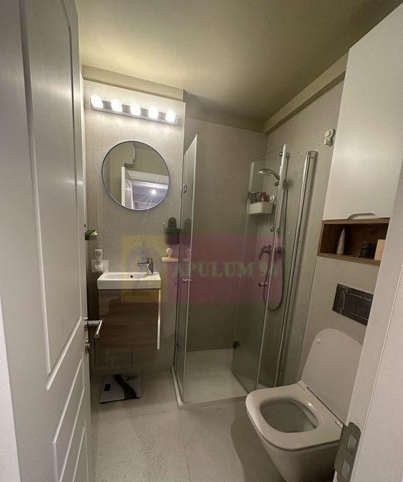 Vanzare apartament 4 camere bd Decebal metrou