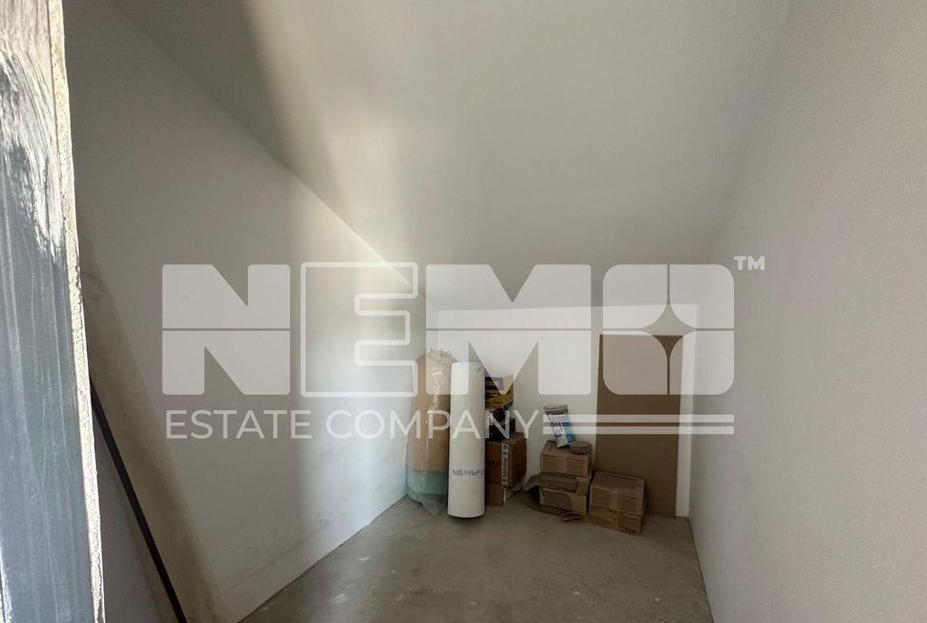 De vanzare Hala industriala/service auto Patrauti