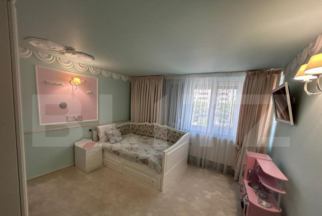 Apartament cu 4 camere 120 mp utili centrala si ac zona u