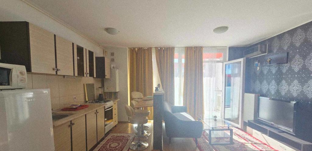 Apartament tip studio de inchiriat Ared