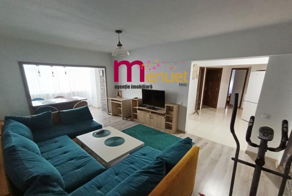 Apartament 3 camere str Babadag etaj 2