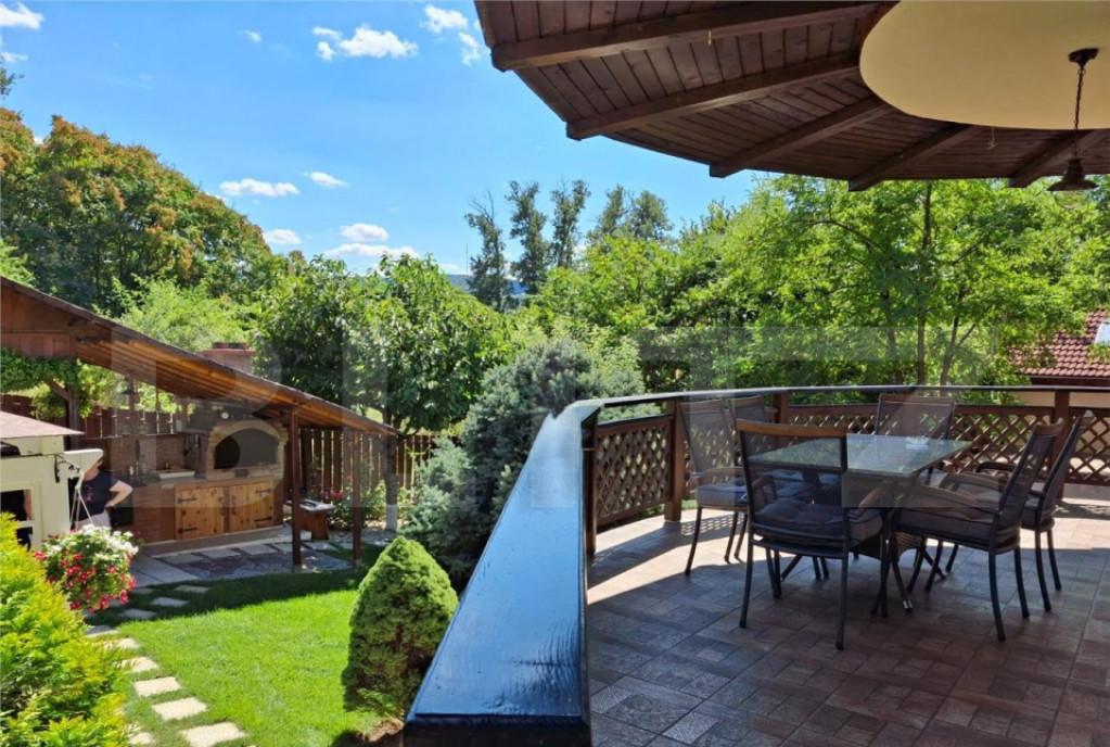 Proprietate deosebita in Bucium - 235 mp utili teren 82