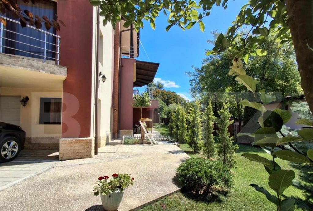 Proprietate deosebita in Bucium - 235 mp utili teren 82