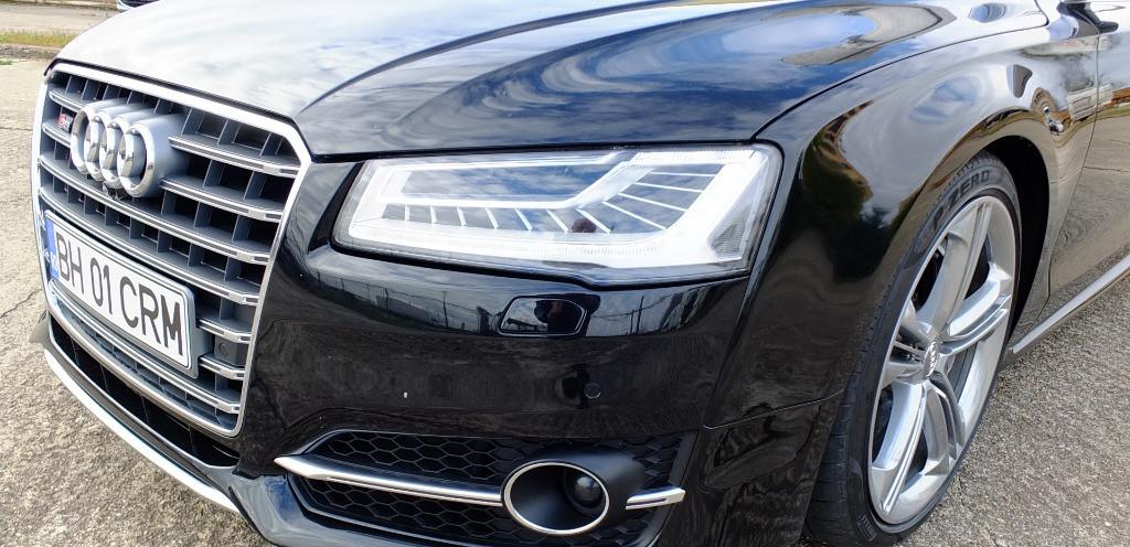 Audi S8 4 0 TFSI quattro Tiptronic 700 CP 30 990 eur