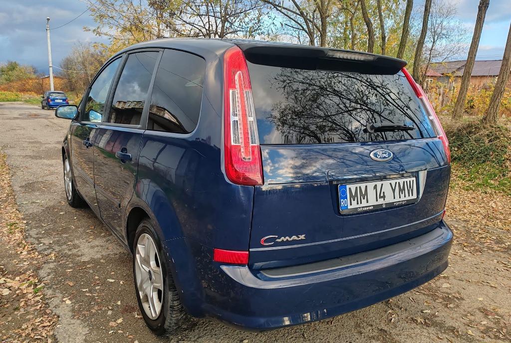 Ford C-Max 1 8 Benzina ndash 125 CP 2009 Stare foarte buna 2 899 eur