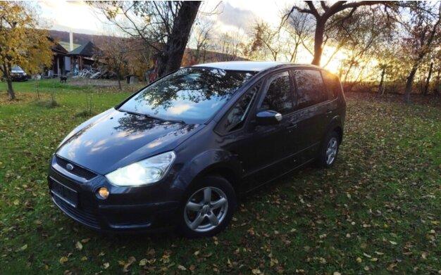 Ford S-Max 2010