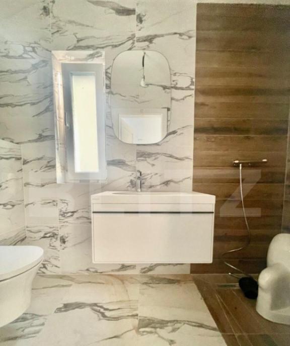 Casa P M la rosu Craiova zona Tancodrom cu posibilitate