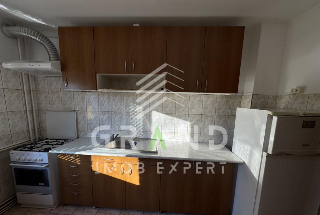 Apartament de inchiriat 4 camere 2 bai 2 balcoane G