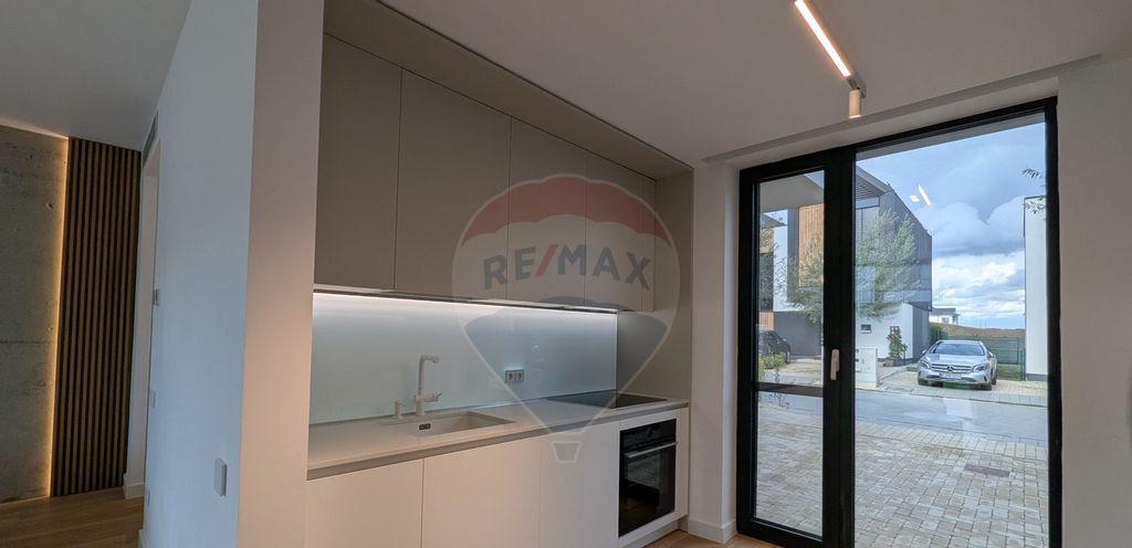 Casa / Vila 4 camere Complex Amber Forest