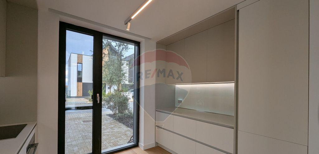 Casa / Vila 4 camere Complex Amber Forest