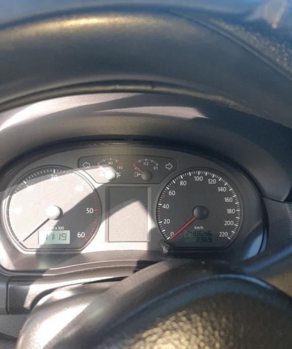 Vw Polo 9n1 4 tdi 2007 2 500 eur