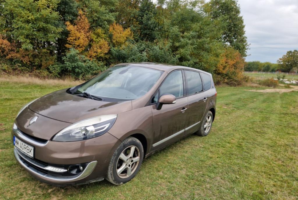Renault Grand Scenic 3 4 650 eur