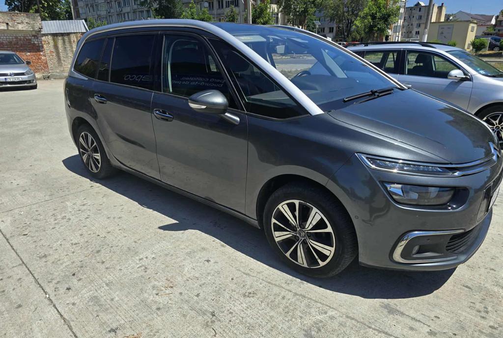 Citroen c4 grand picasso 2017 7 000 eur