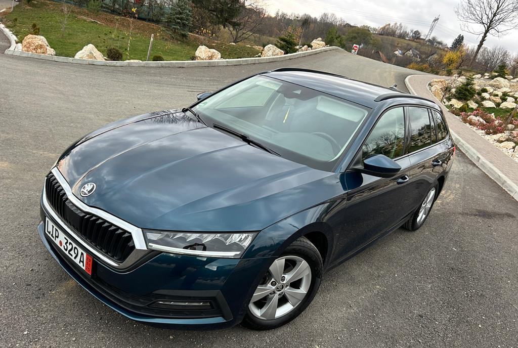 Skoda octavia 2021 16 200 eur