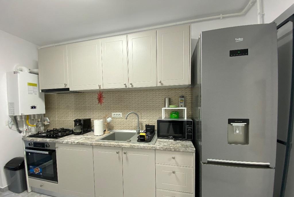 Inchiriez garsoniera noua Drumul Binelui sect 4