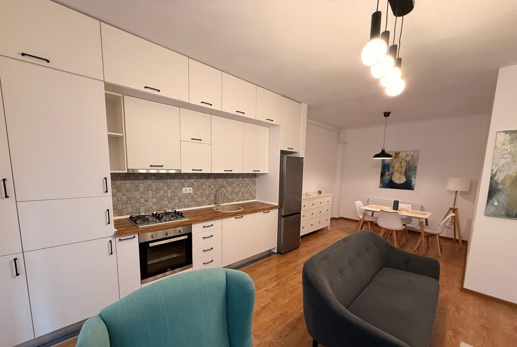 Apartament 2 camere cu gradina si parcare subterana Cetatii