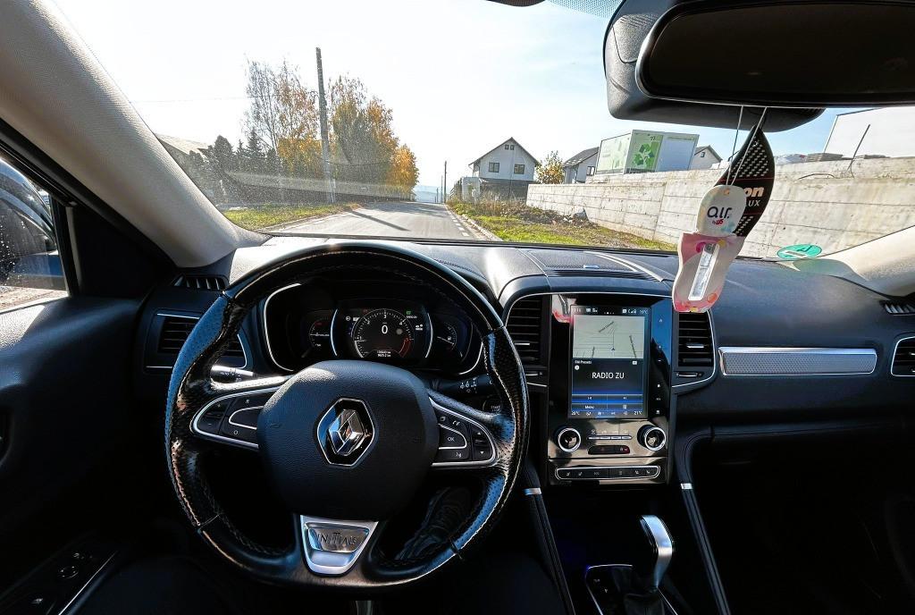 Renaul Koleos INITIALE PARIS 2 0 4x4 2018 19 200 eur