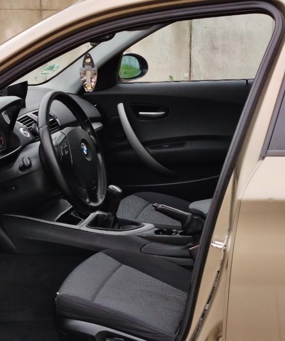 BMW seria 1/2 0 /distributia icirc n fata 3 150 eur