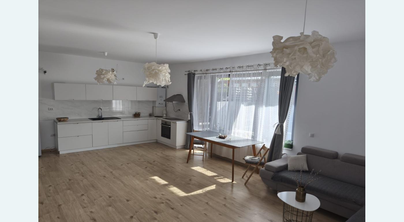 Casa moderna renovata - Floresti Str Crizantemelor 0 TVA