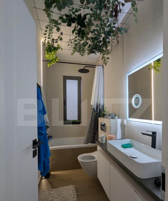 Gruia - doua apartamente in casa 70 mp teren