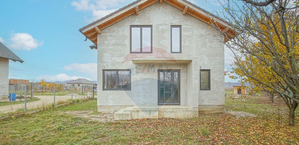 Casa solida la gri 5 camere 131 mp utili - Priveli