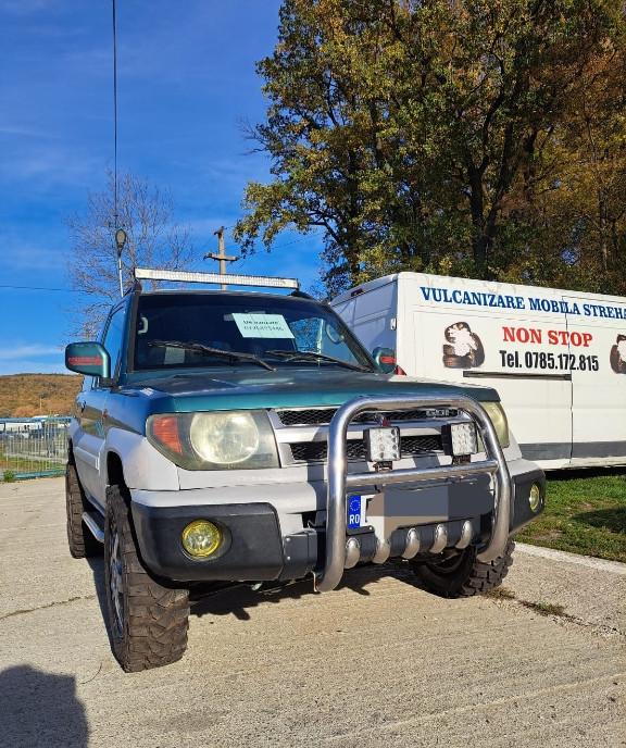 Mitsubishi pinin 2 700 lei