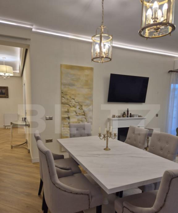 Inchiriere Penthouse de lux cu jacuzzi si semineu pe 2 niv